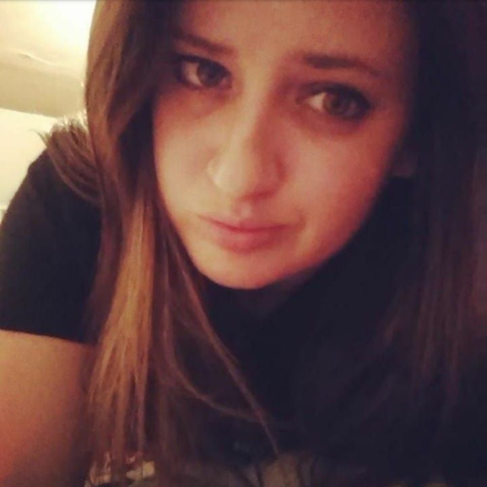 Meet your Posher, Brenna